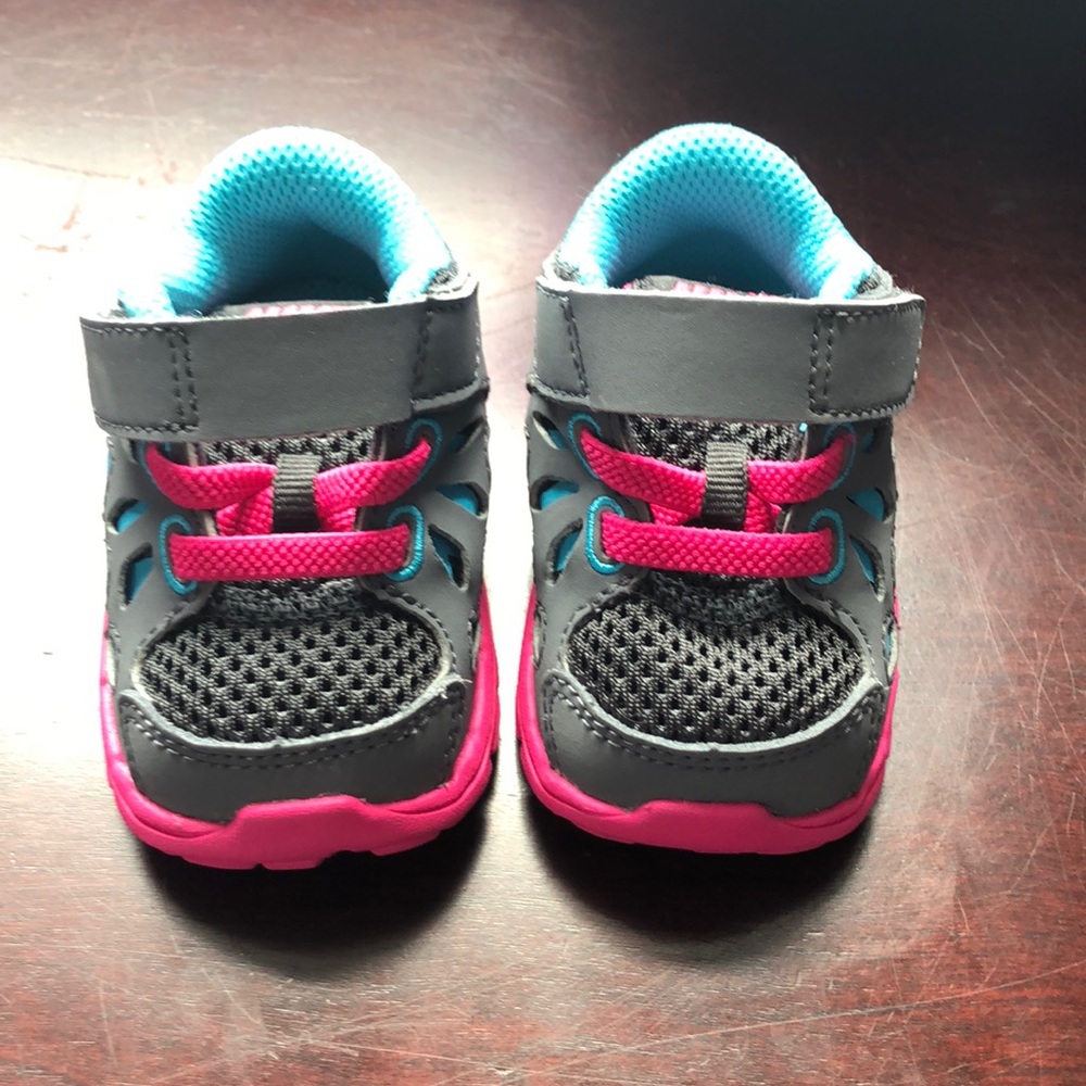 Nike girls infant sneaker